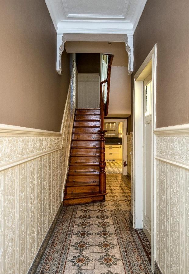 O-Sea House: Herenwoning In Belle Epoque Wijk Te Oostende Экстерьер фото